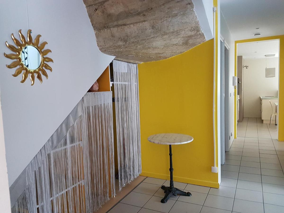 F2 En Rez De Jardin A Crest Appartement Buitenkant foto